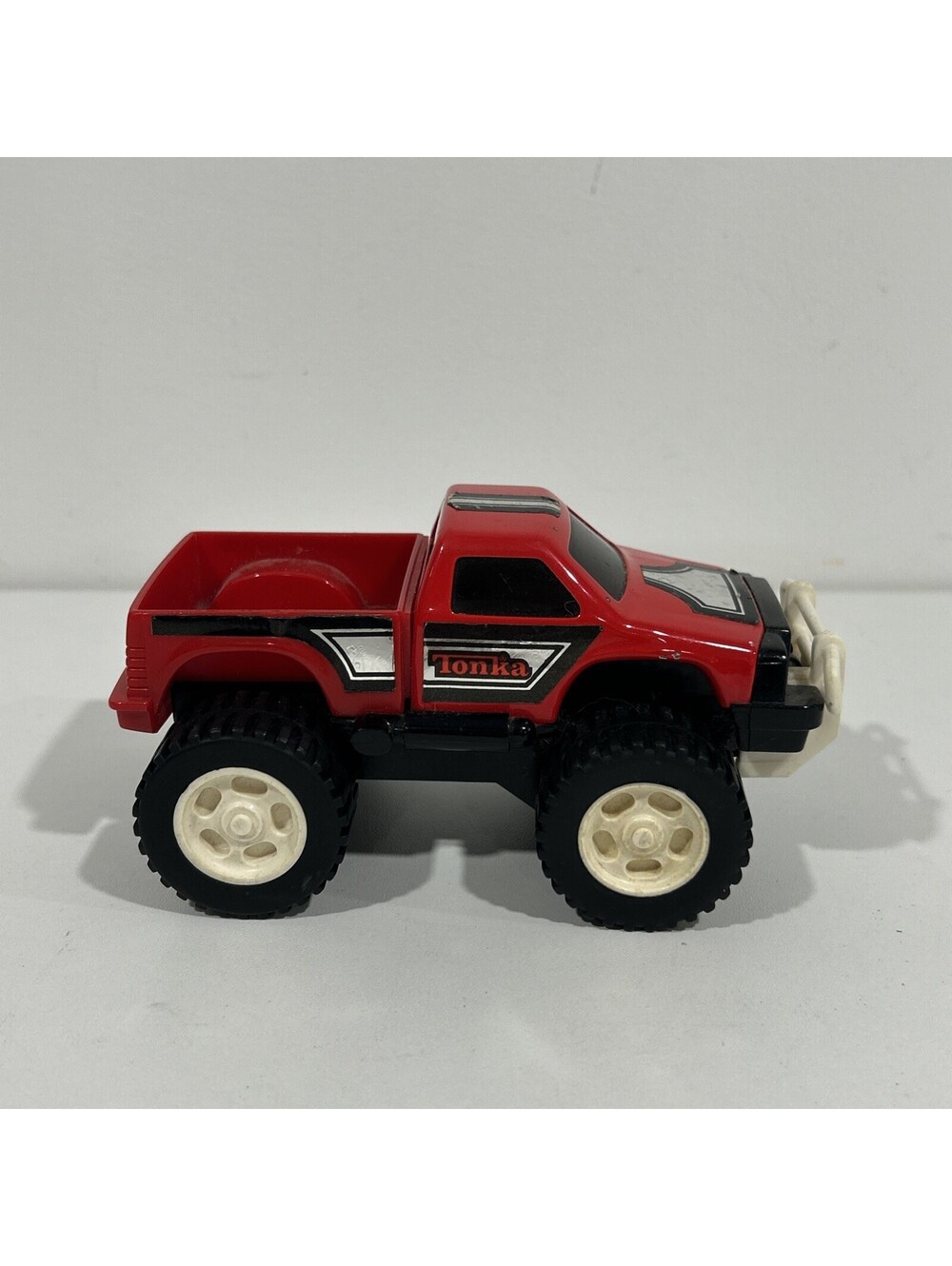 Vintage Tonka 4X4 Friction Truck Plastic Body Made in Japan